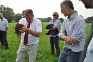 sod chucking demo..